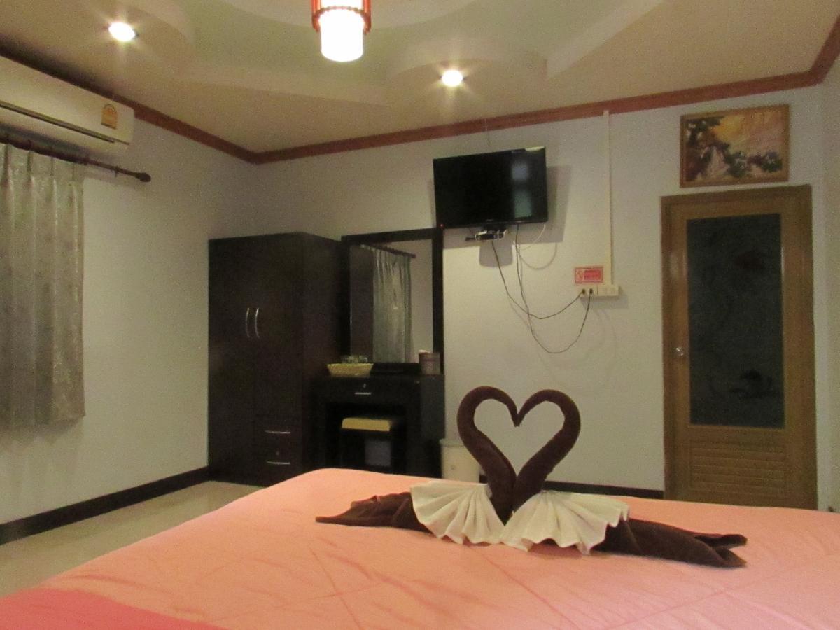 Smile Sunset Resort Koh Lipe Exterior photo