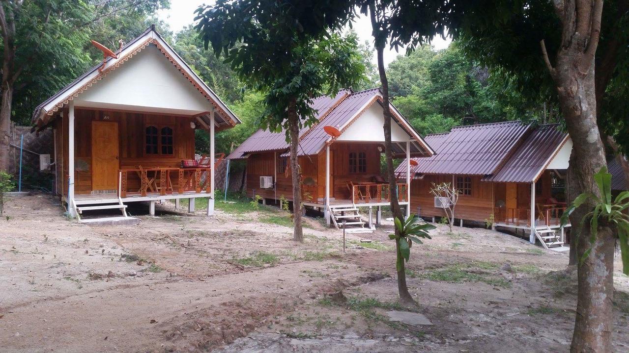 Smile Sunset Resort Koh Lipe Exterior photo