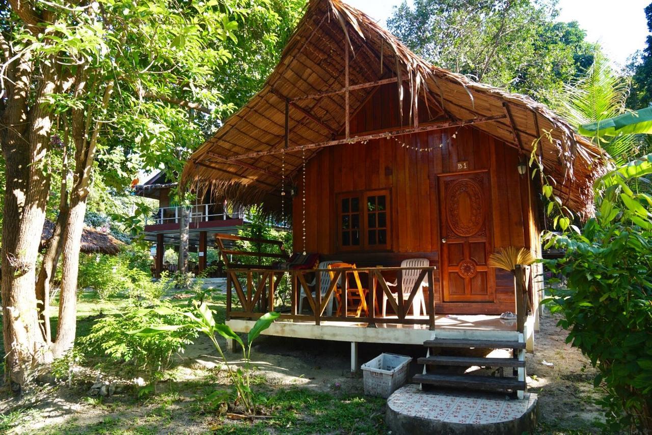 Smile Sunset Resort Koh Lipe Exterior photo