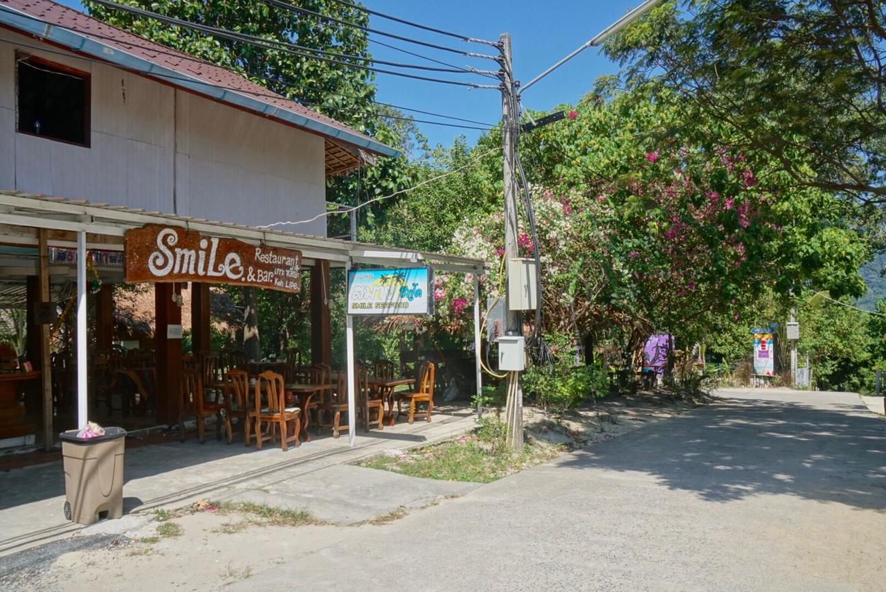Smile Sunset Resort Koh Lipe Exterior photo