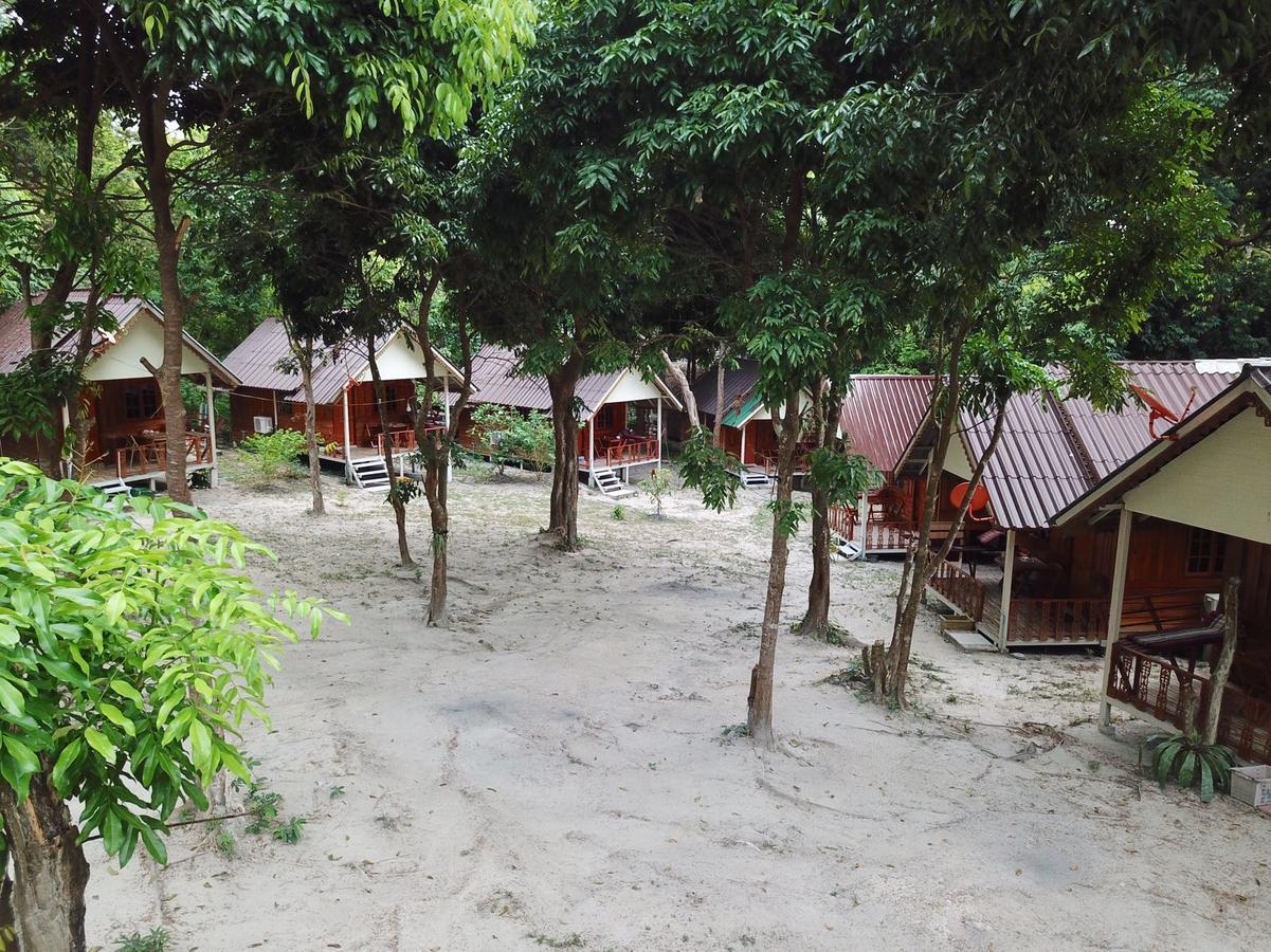 Smile Sunset Resort Koh Lipe Exterior photo