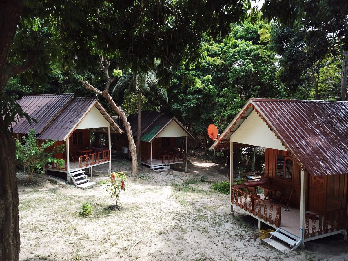 Smile Sunset Resort Koh Lipe Exterior photo